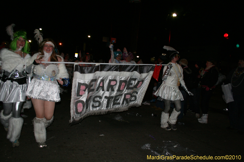 Krewe-of-Muses-2010-Carnival-New-Orleans-7077