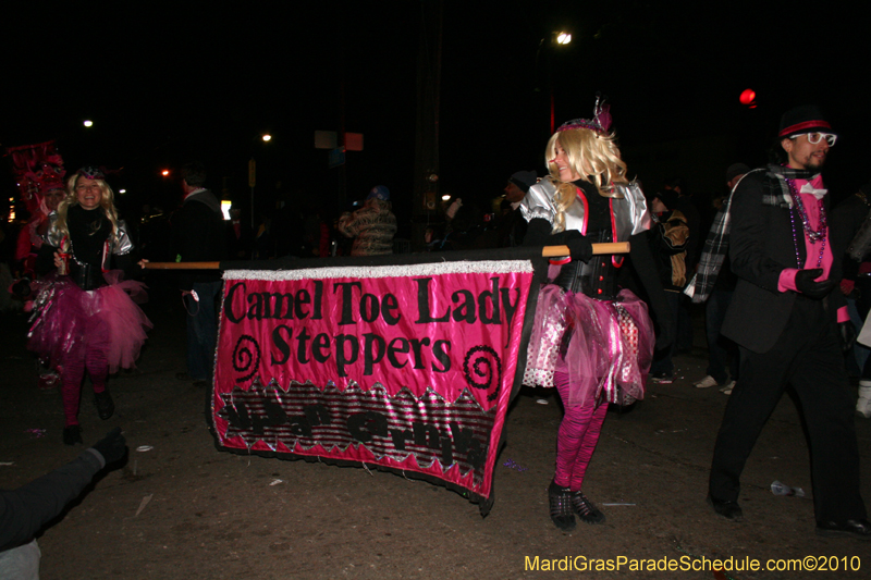 Krewe-of-Muses-2010-Carnival-New-Orleans-7102