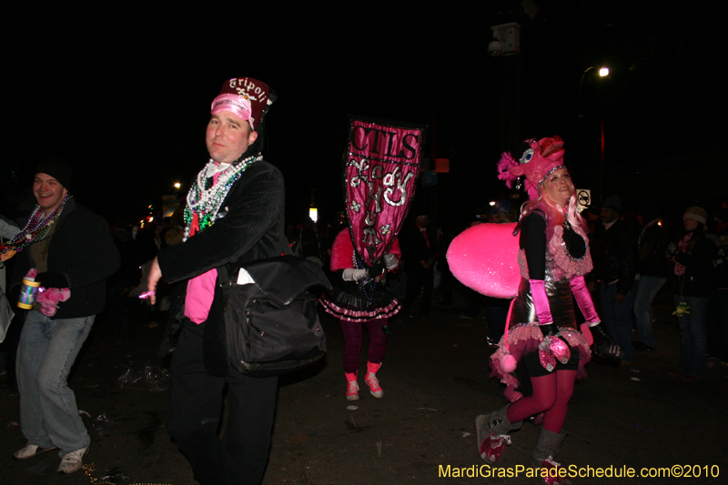 Krewe-of-Muses-2010-Carnival-New-Orleans-7103