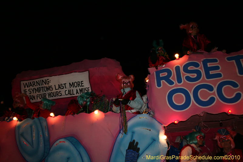 Krewe-of-Muses-2010-Carnival-New-Orleans-7127