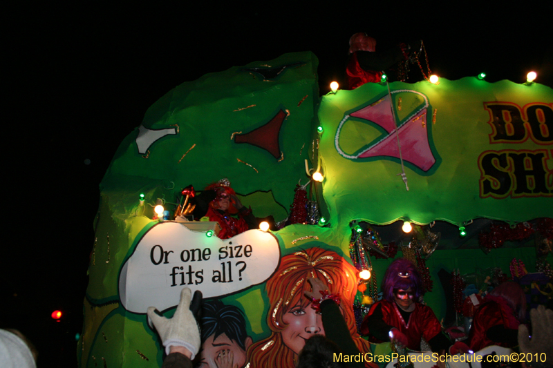 Krewe-of-Muses-2010-Carnival-New-Orleans-7138