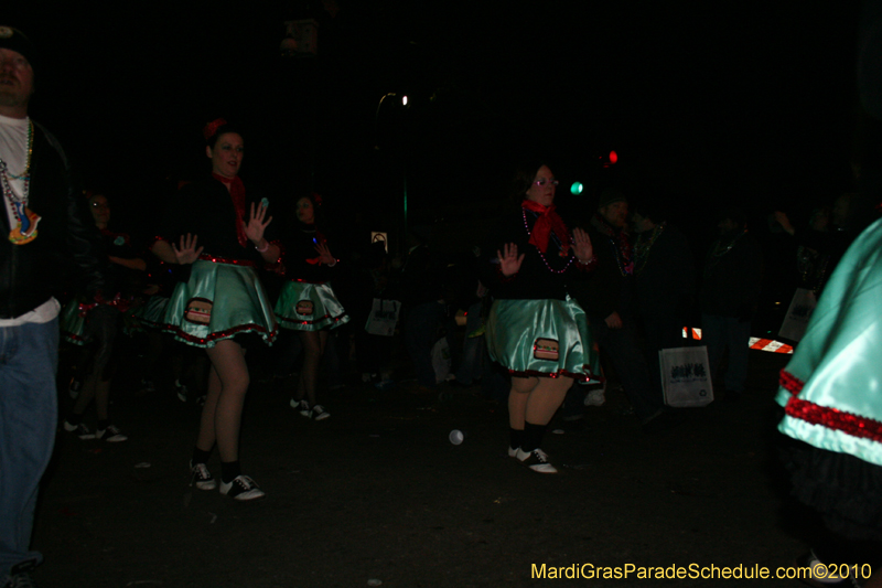 Krewe-of-Muses-2010-Carnival-New-Orleans-7169