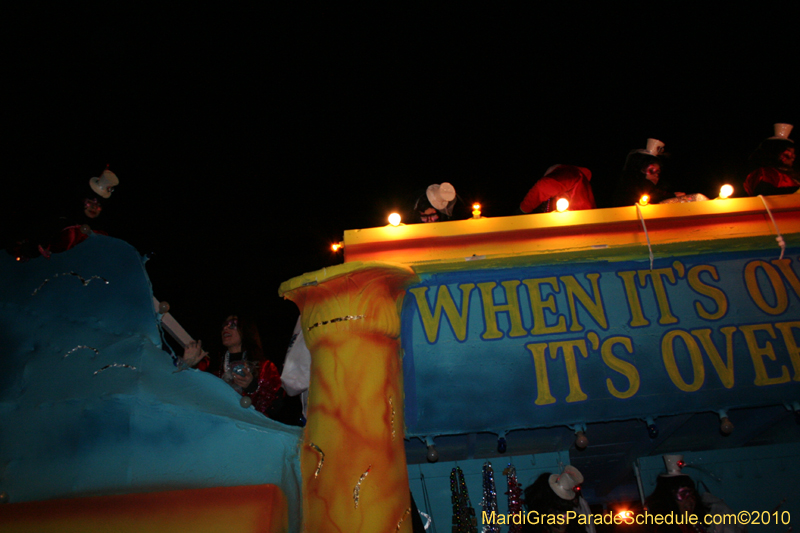 Krewe-of-Muses-2010-Carnival-New-Orleans-7176