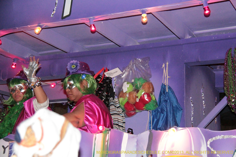 Krewe-of-Muses-2013-1223