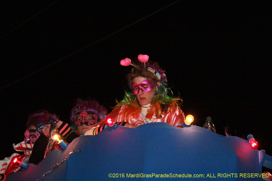 2016-Krewe-of-Muses-007683