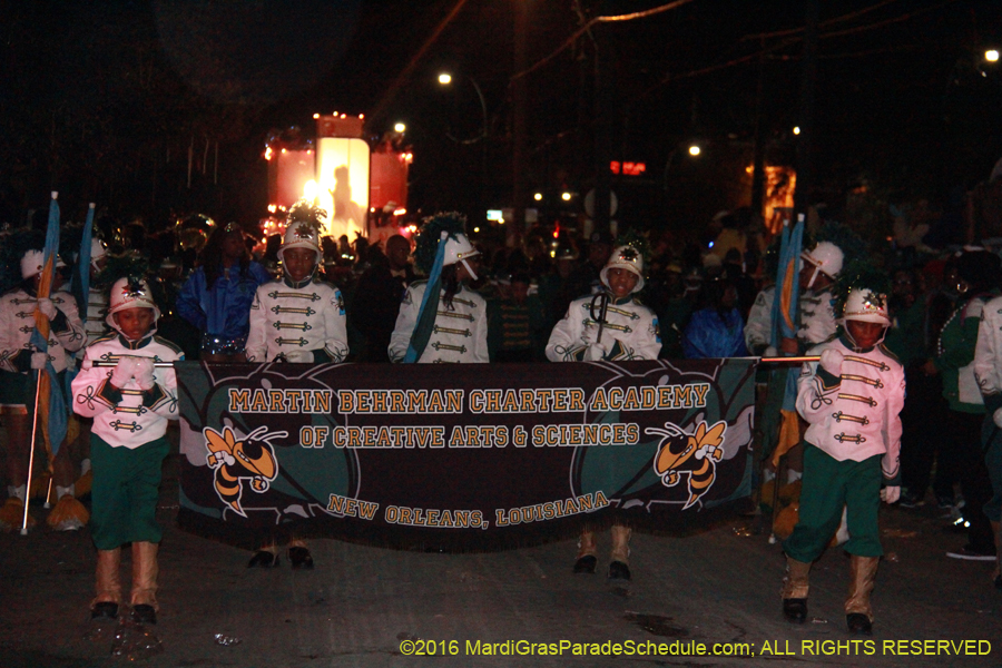 2016-Krewe-of-Muses-007695