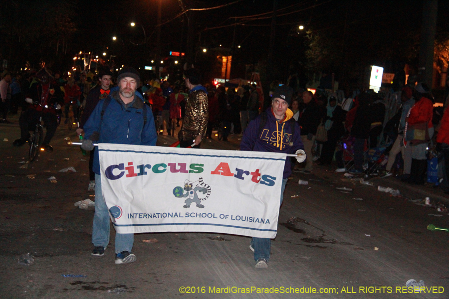 2016-Krewe-of-Muses-007785