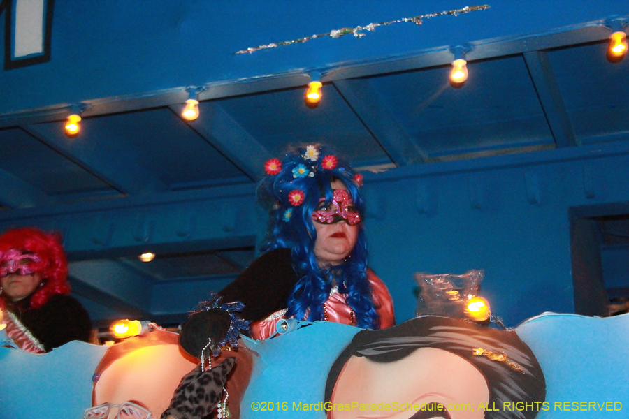 2016-Krewe-of-Muses-007837