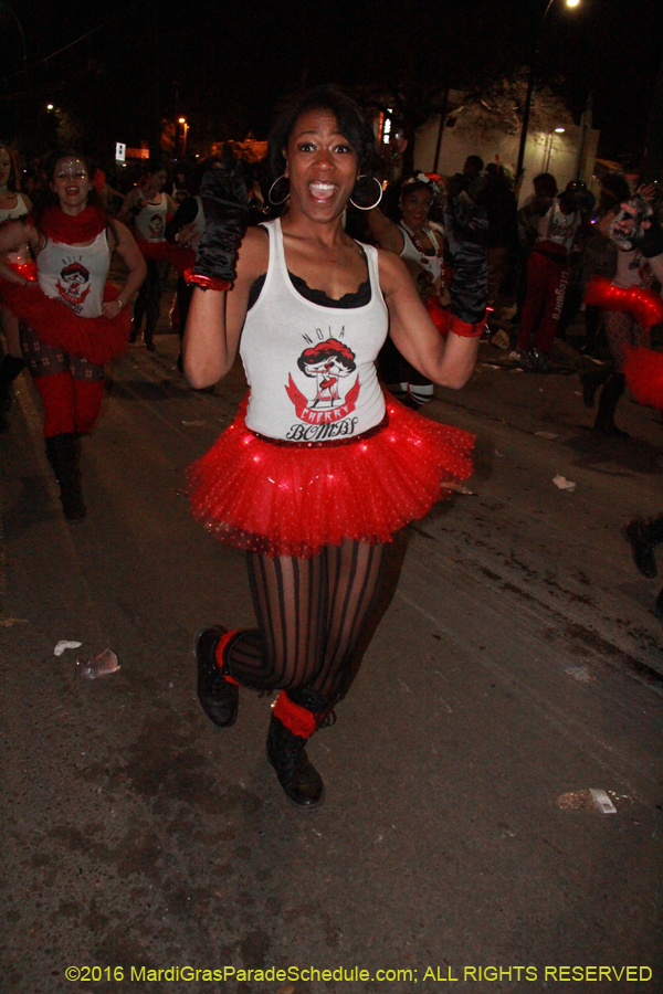 2016-Krewe-of-Muses-007886