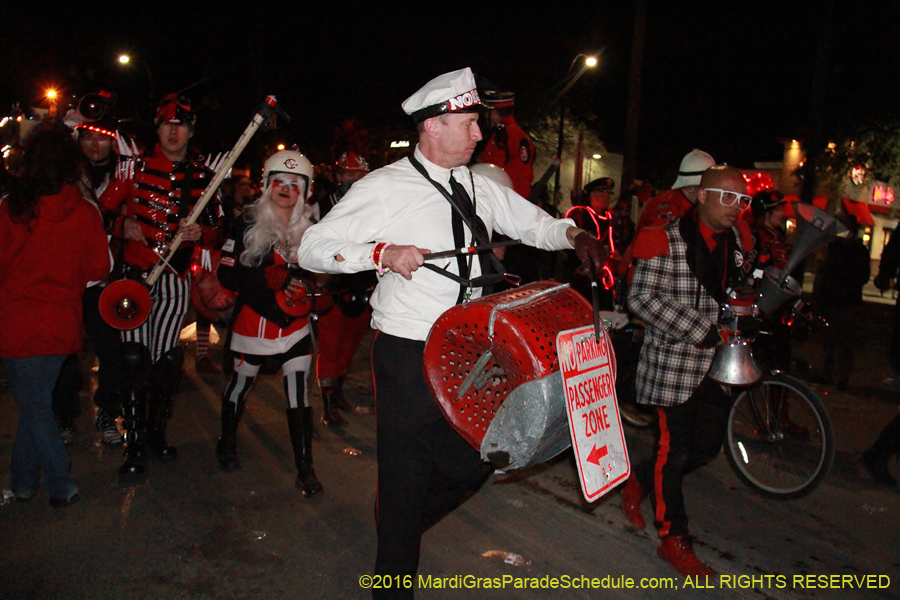 2016-Krewe-of-Muses-007903