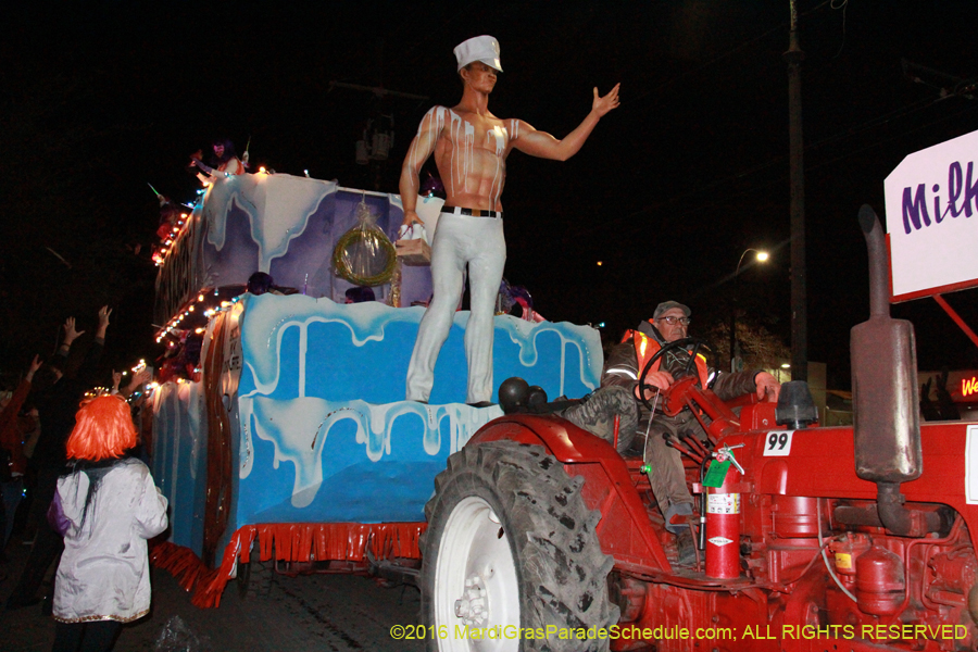 2016-Krewe-of-Muses-007909