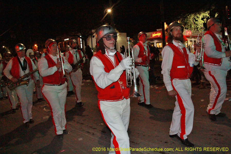 2016-Krewe-of-Muses-007977