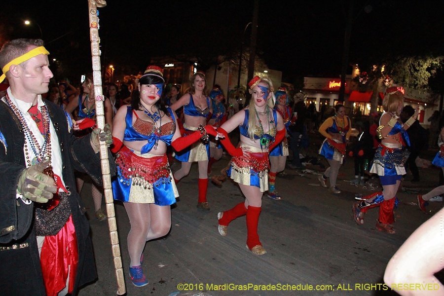 2016-Krewe-of-Muses-008025