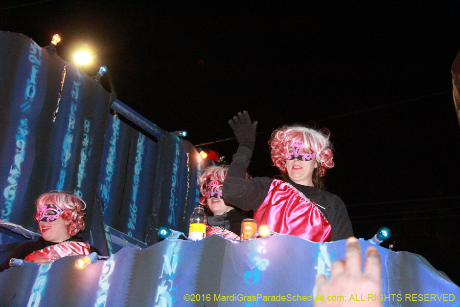 2016-Krewe-of-Muses-008032