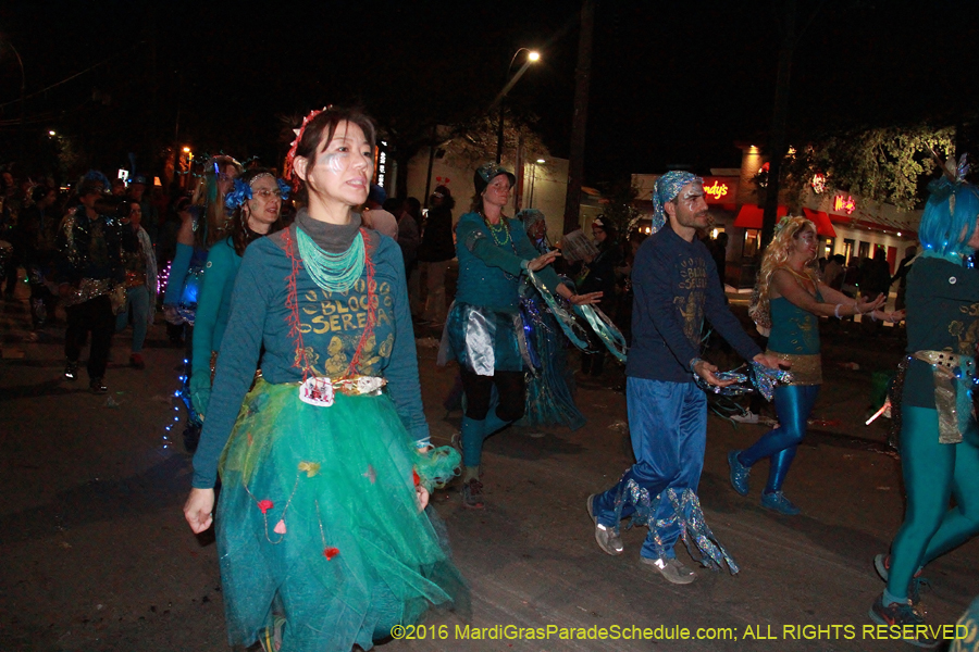 2016-Krewe-of-Muses-008064