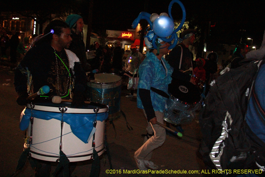 2016-Krewe-of-Muses-008068