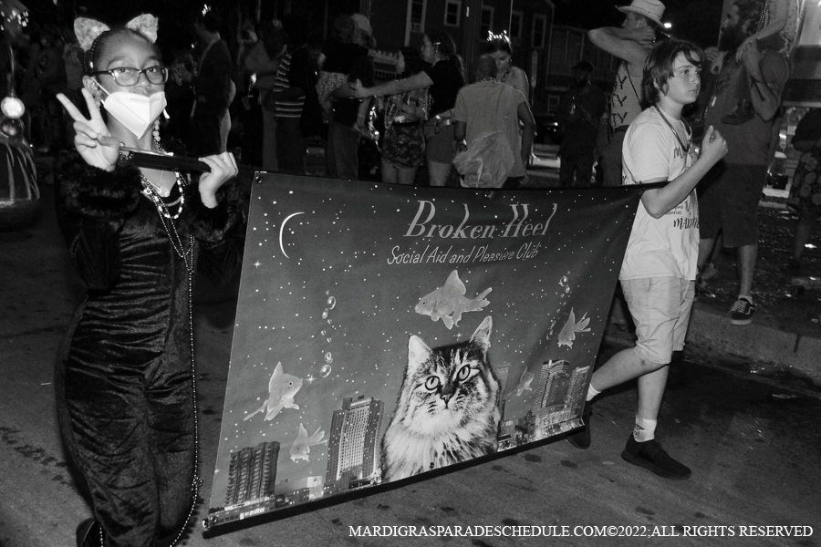 Krewe-of-Muses-00404-2022