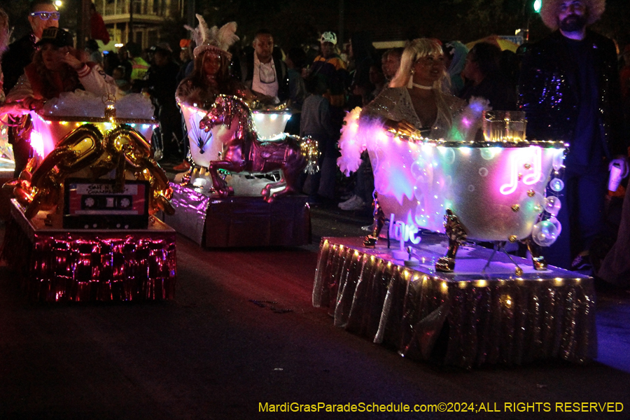 2024-Krewe-of-Muses-10818