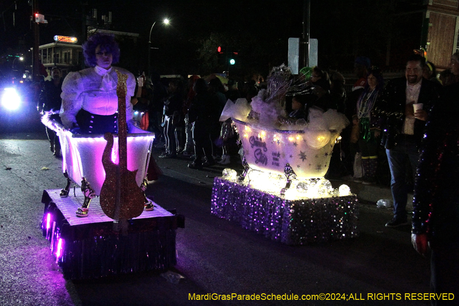 2024-Krewe-of-Muses-10822