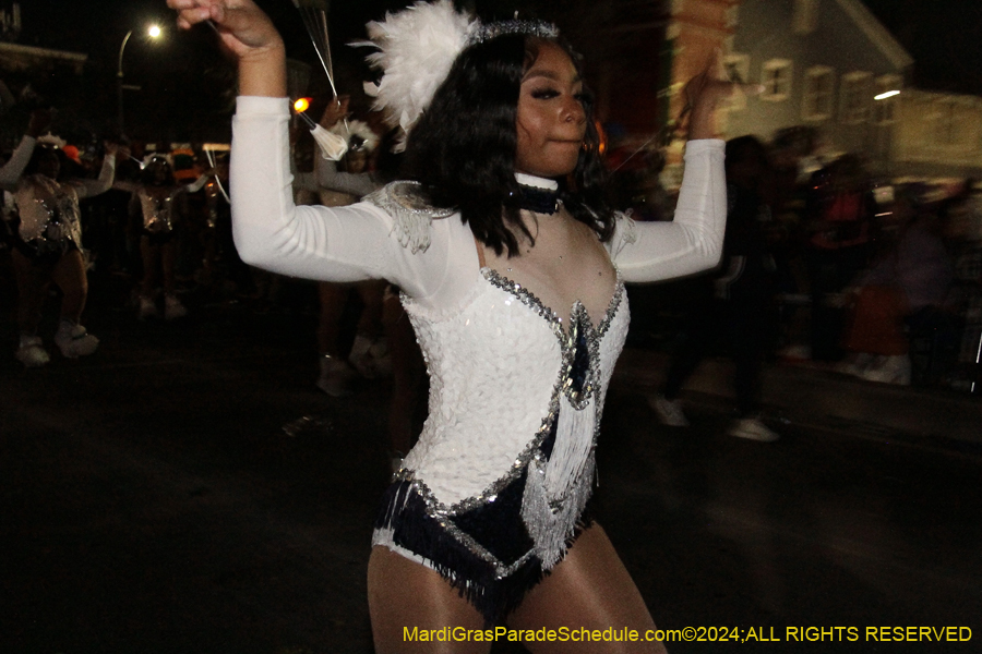 2024-Krewe-of-Muses-10884