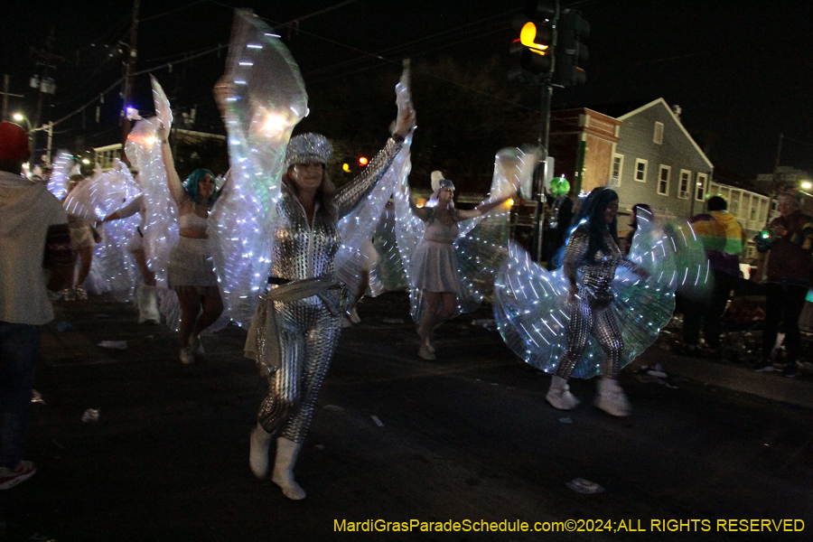 2024-Krewe-of-Muses-11009