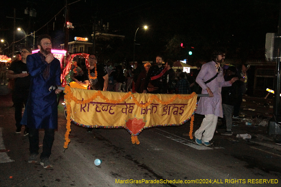 2024-Krewe-of-Muses-11022