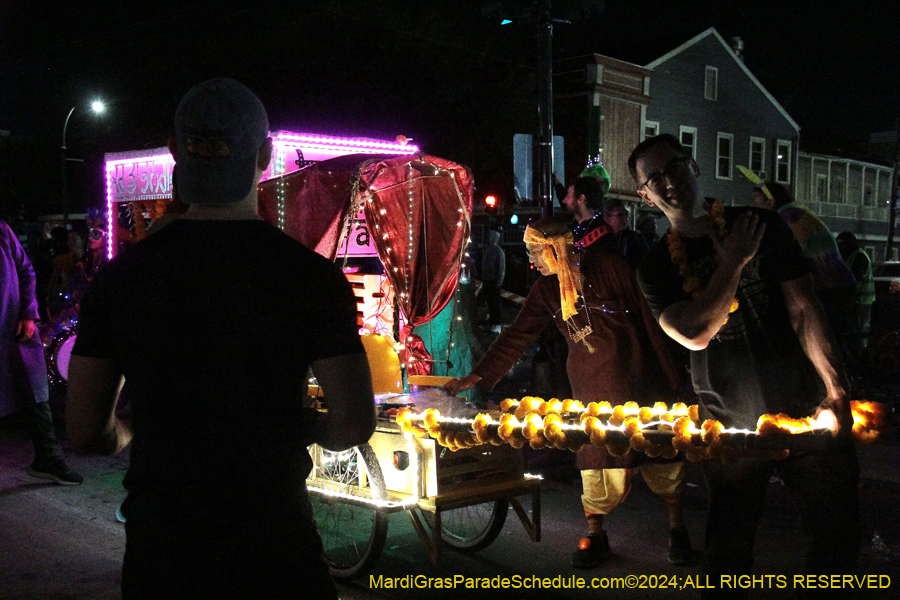 2024-Krewe-of-Muses-11024