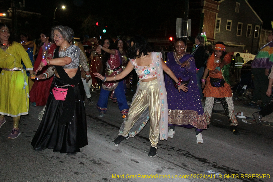 2024-Krewe-of-Muses-11025