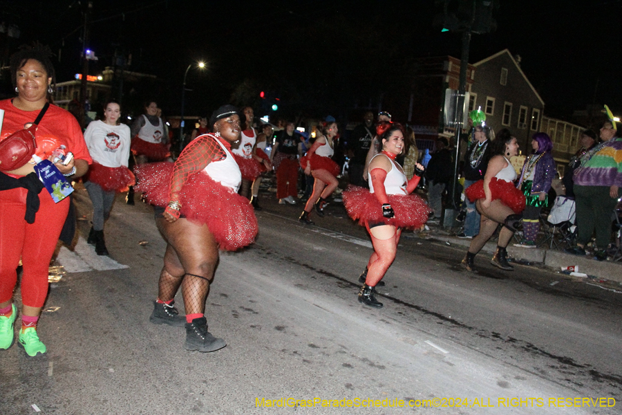 2024-Krewe-of-Muses-11059