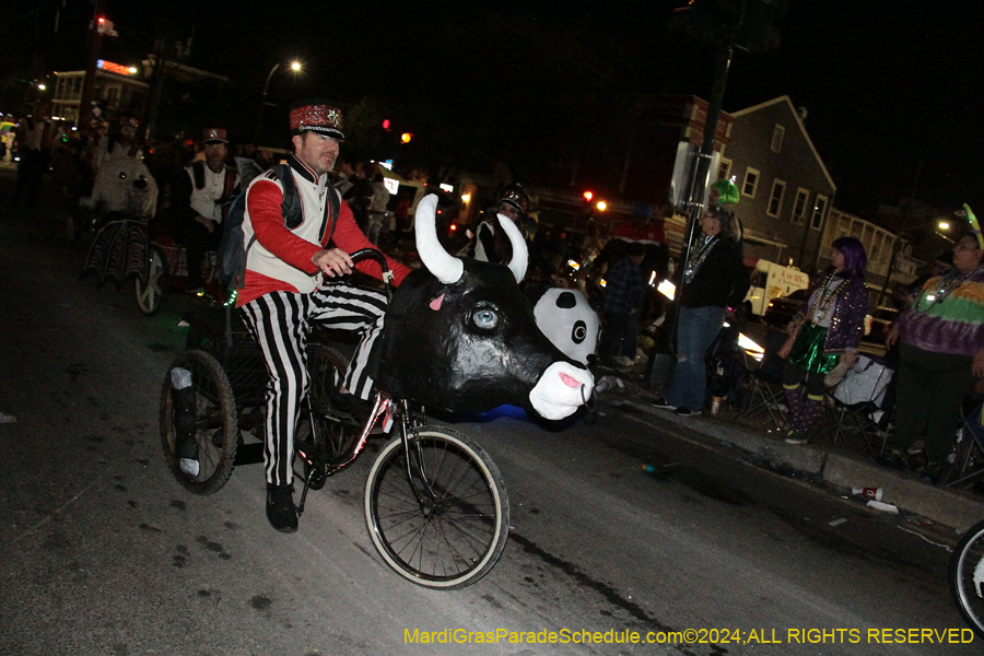 2024-Krewe-of-Muses-11072