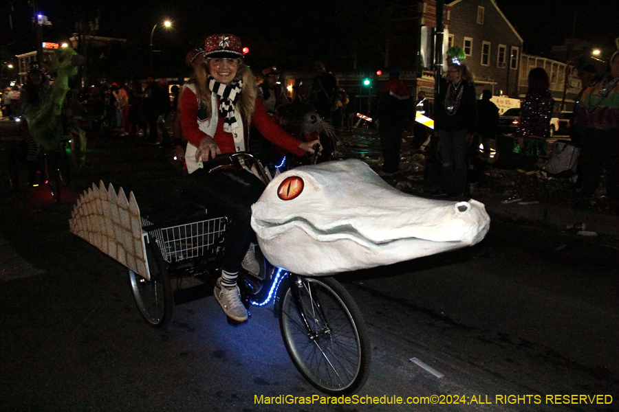 2024-Krewe-of-Muses-11074