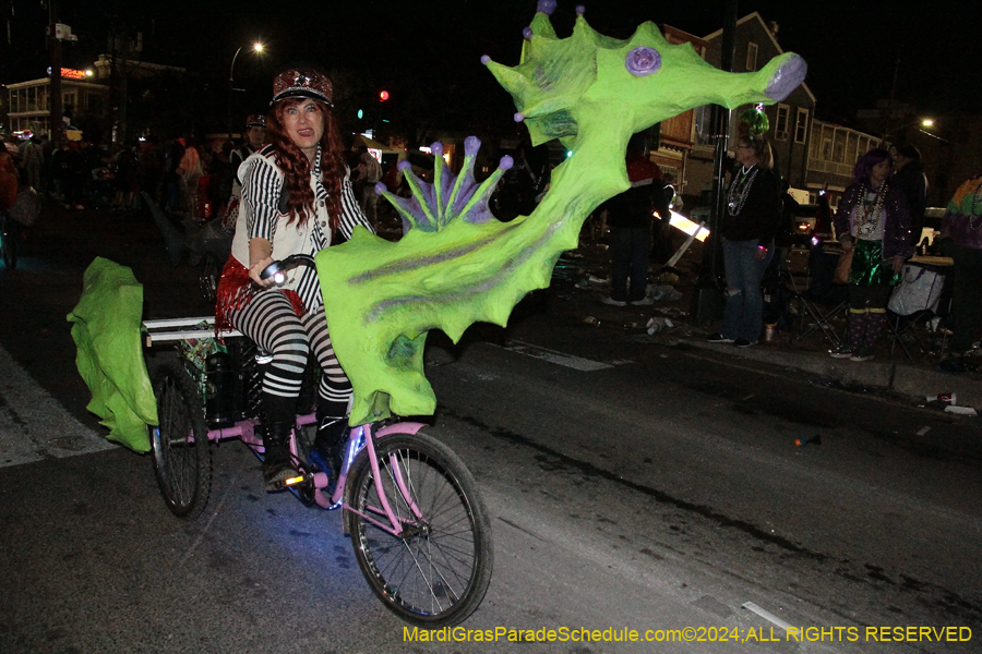 2024-Krewe-of-Muses-11075