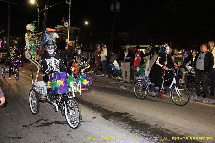 2024-Krewe-of-Muses-11105