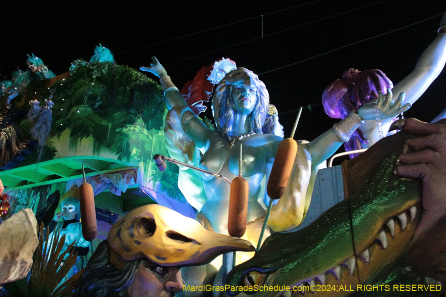 2024-Krewe-of-Muses-11119