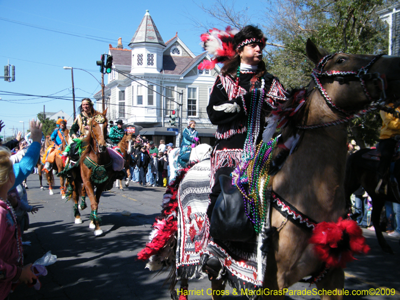 Krewe-of-Okeanos-2009-Mardi-Gras-New-Orleans-8785