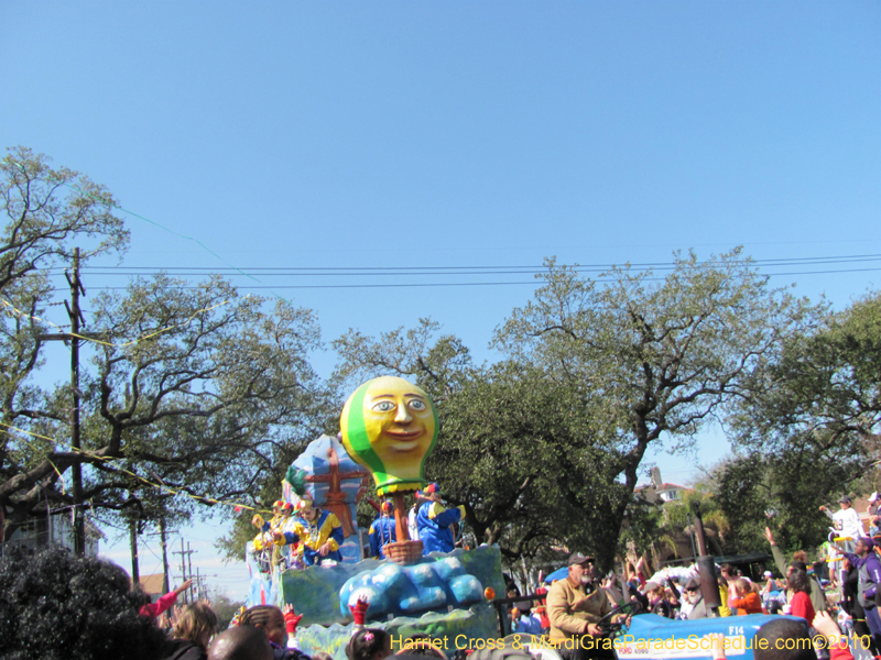 Krewe-of-Okeanos-2010-Mardi-Gras-New-Orleans-0470