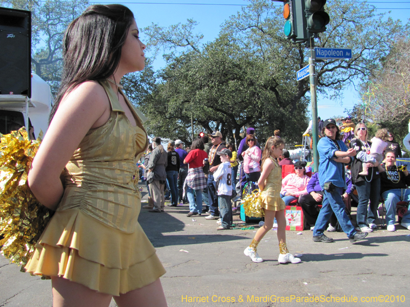 Krewe-of-Okeanos-2010-Mardi-Gras-New-Orleans-0480