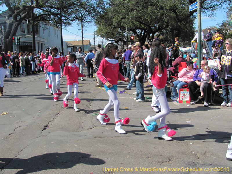 Krewe-of-Okeanos-2010-Mardi-Gras-New-Orleans-0496