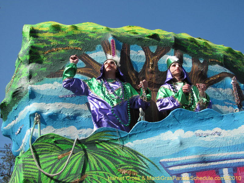 Krewe-of-Okeanos-2010-Mardi-Gras-New-Orleans-0504