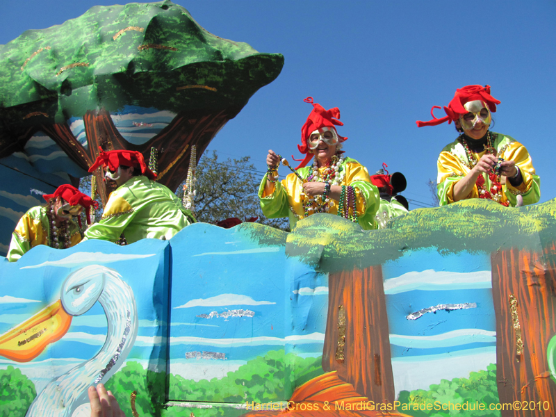 Krewe-of-Okeanos-2010-Mardi-Gras-New-Orleans-0514