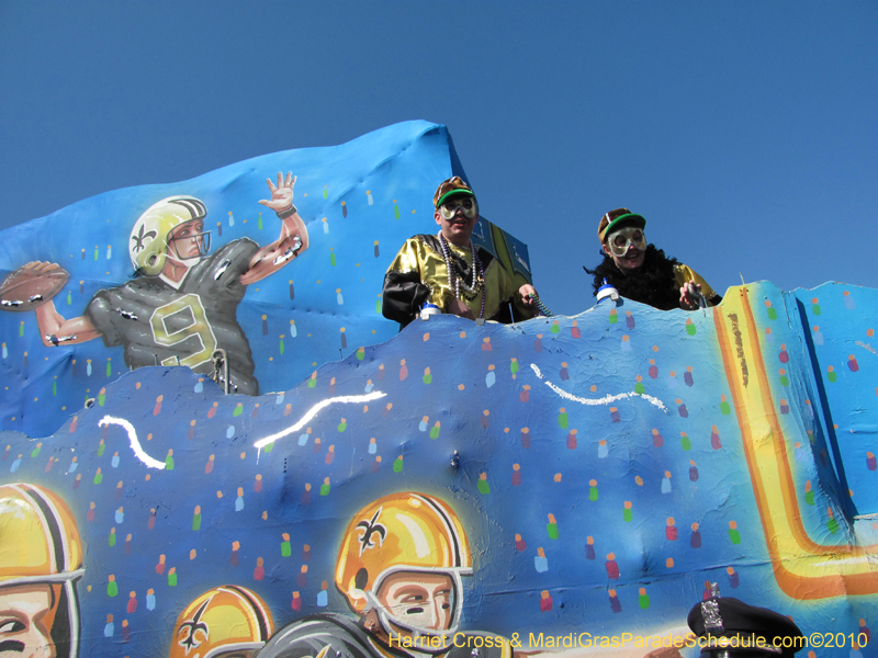 Krewe-of-Okeanos-2010-Mardi-Gras-New-Orleans-0528