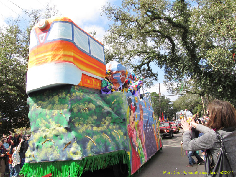 Krewe-of-Okeanos-2011-0101