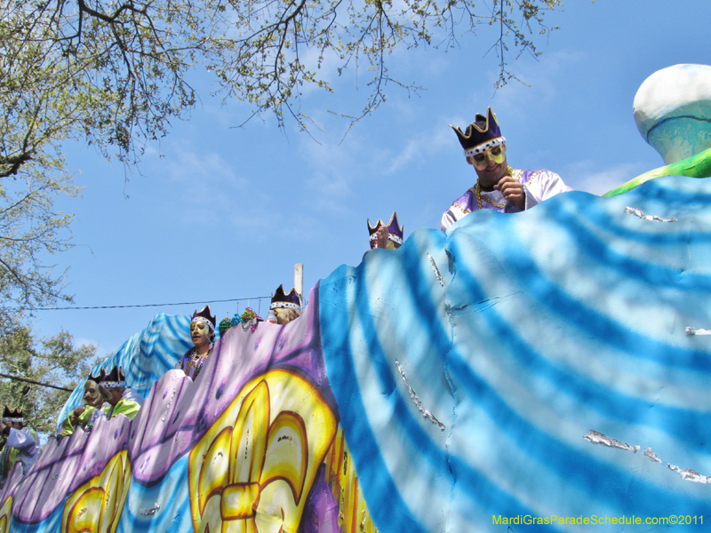 Krewe-of-Okeanos-2011-0121