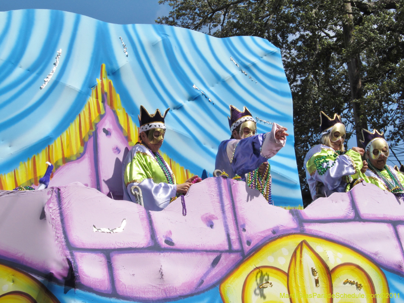 Krewe-of-Okeanos-2011-0122