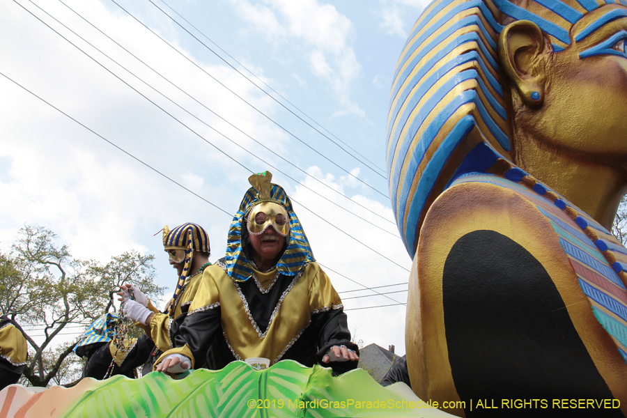 Krewe-of-Okeanos-2019-008052