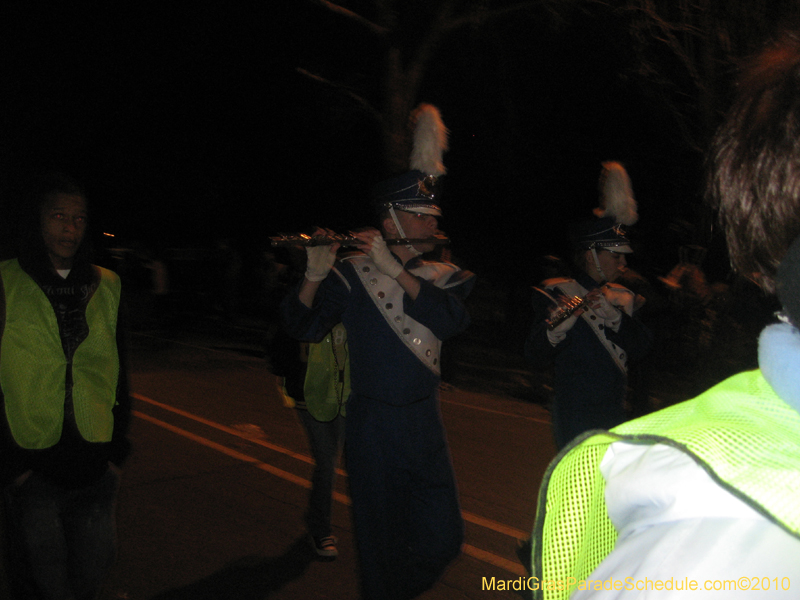 Krewe-of-Olympia-2010-Covington-Mardi-Gras-120