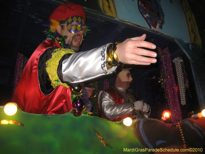 Krewe-of-Olympia-2010-Covington-Mardi-Gras-153