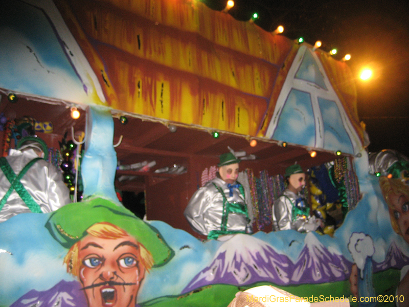 Krewe-of-Olympia-2010-Covington-Mardi-Gras-182