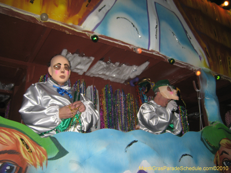 Krewe-of-Olympia-2010-Covington-Mardi-Gras-183