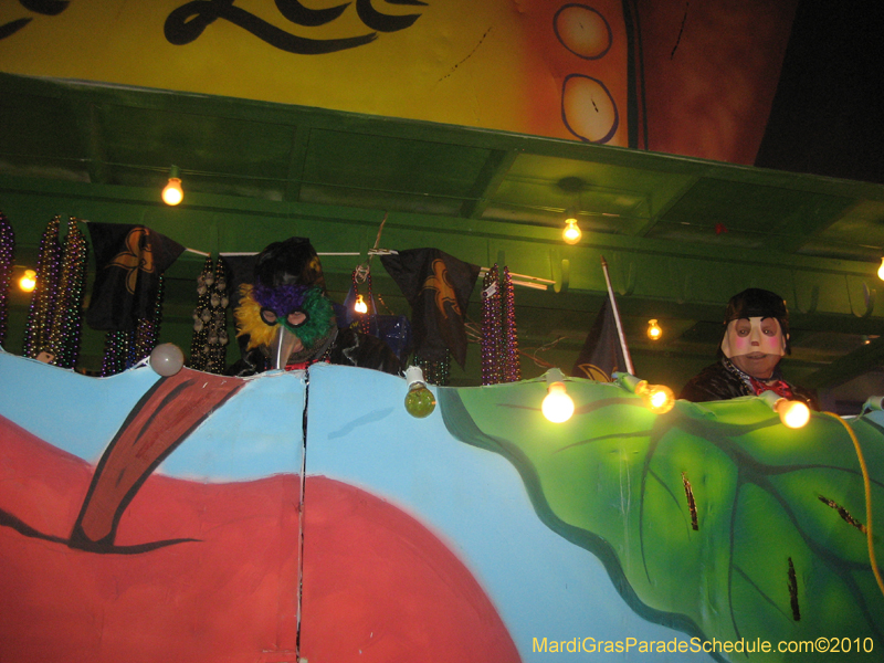 Krewe-of-Olympia-2010-Covington-Mardi-Gras-243